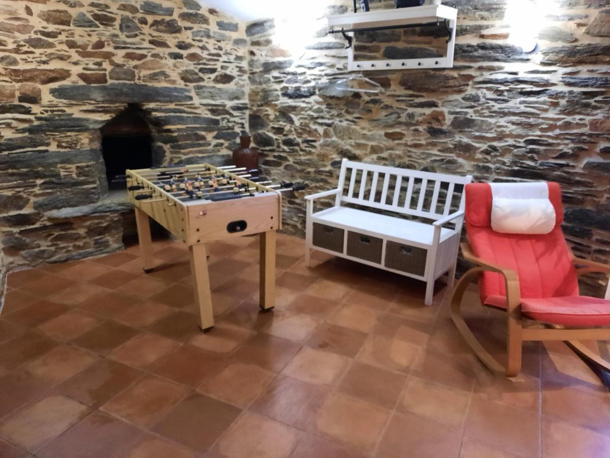 ルーゴ A Casa Do Valヴィラ エクステリア 写真